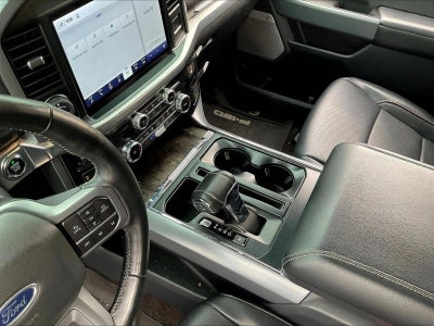 2022 Ford F-150 LARIAT 4WD SuperCrew 5.5' Box