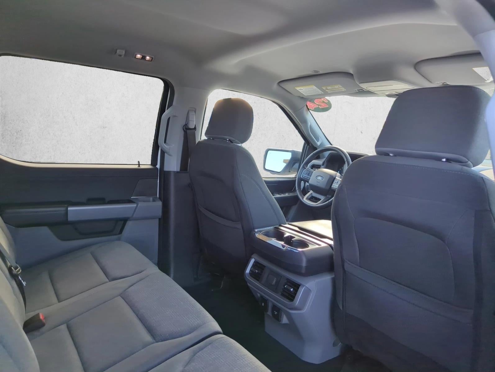 2024 Ford F-150 XLT 4WD SuperCrew 5.5' Box