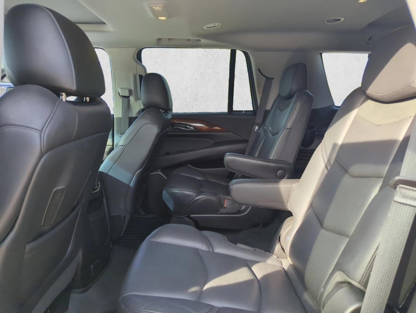 2018 Cadillac Escalade RWD Luxury