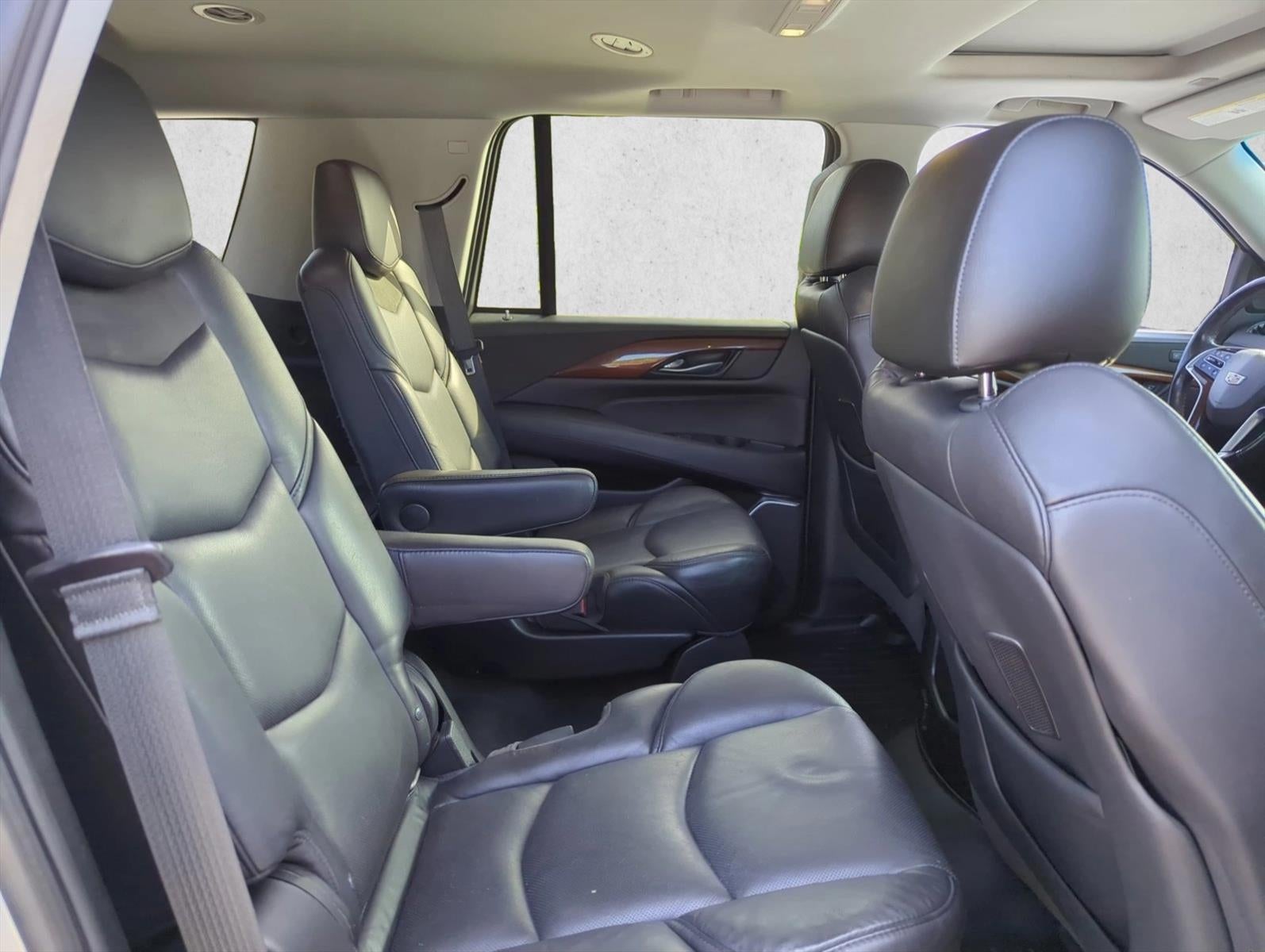 2018 Cadillac Escalade RWD Luxury