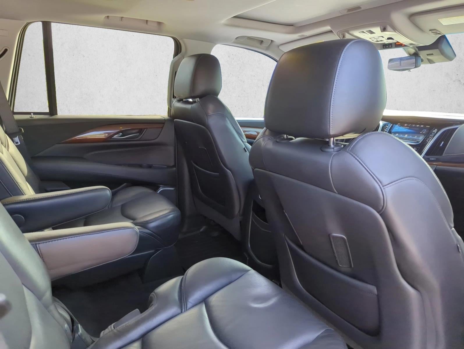 2018 Cadillac Escalade RWD Luxury