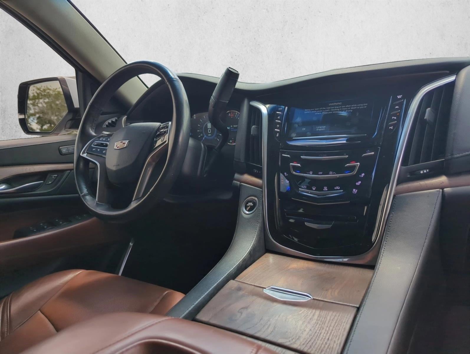 2018 Cadillac Escalade 4WD Luxury