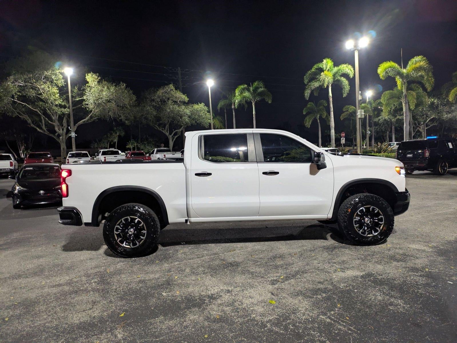 2024 Chevrolet Silverado 1500 Crew Cab Short Box 4-Wheel Drive ZR2