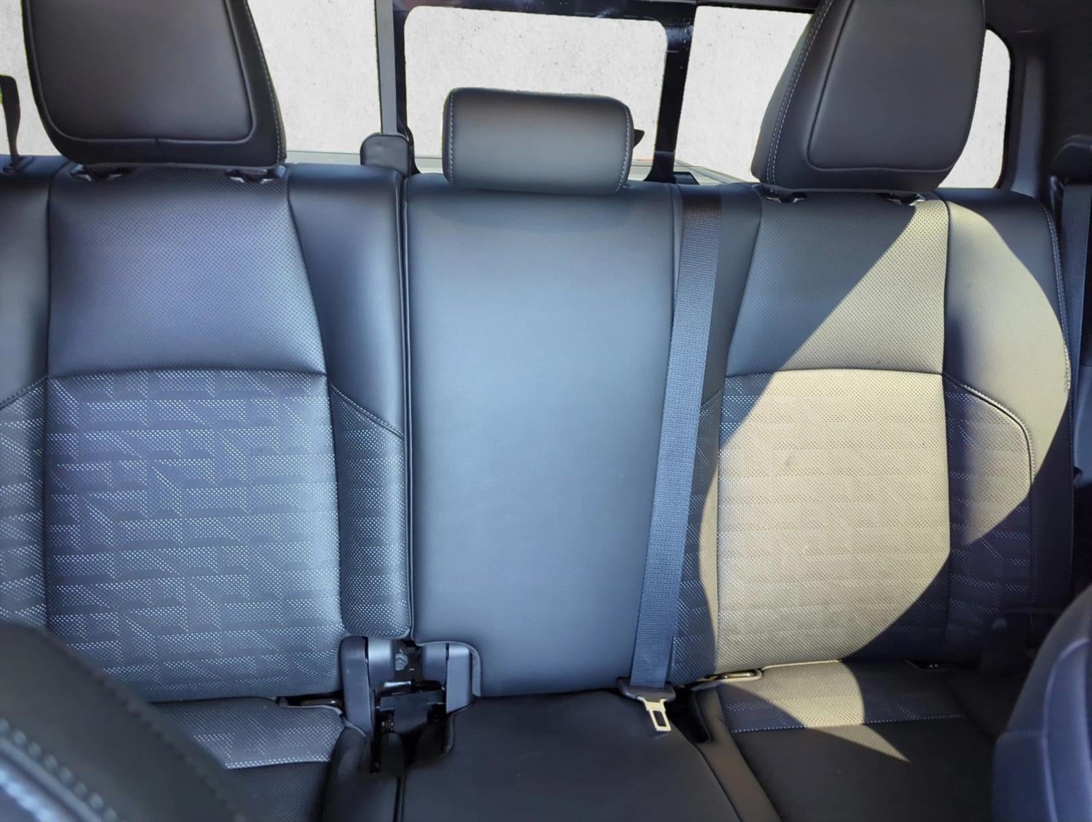 2025 Toyota Tacoma 4WD 4WD TRD Sport Hybrid Double Cab 5' Bed AT (Natl)