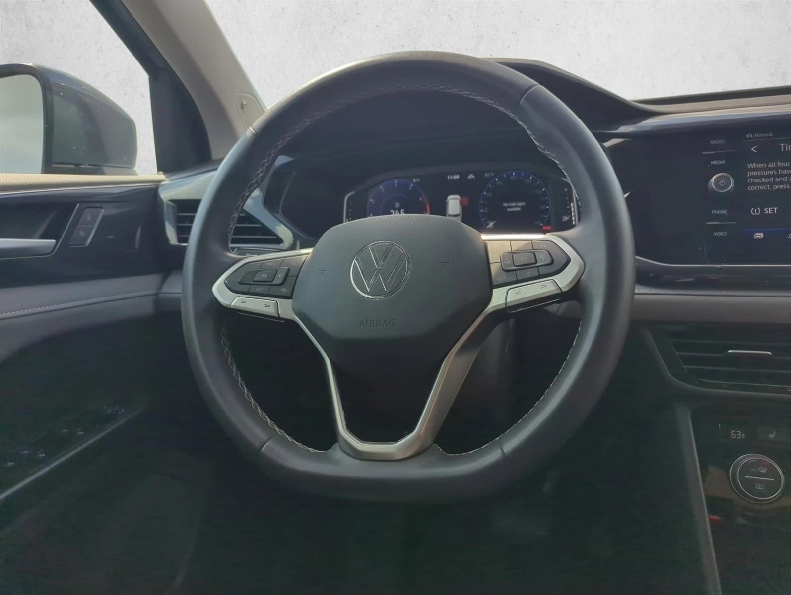 2022 Volkswagen Taos SEL 4MOTION