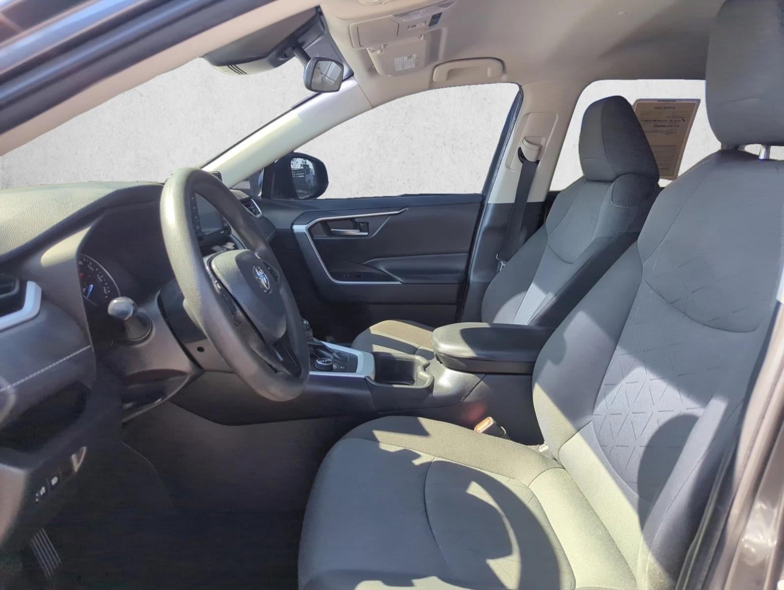 2022 Toyota RAV4 Hybrid XLE AWD (Natl)
