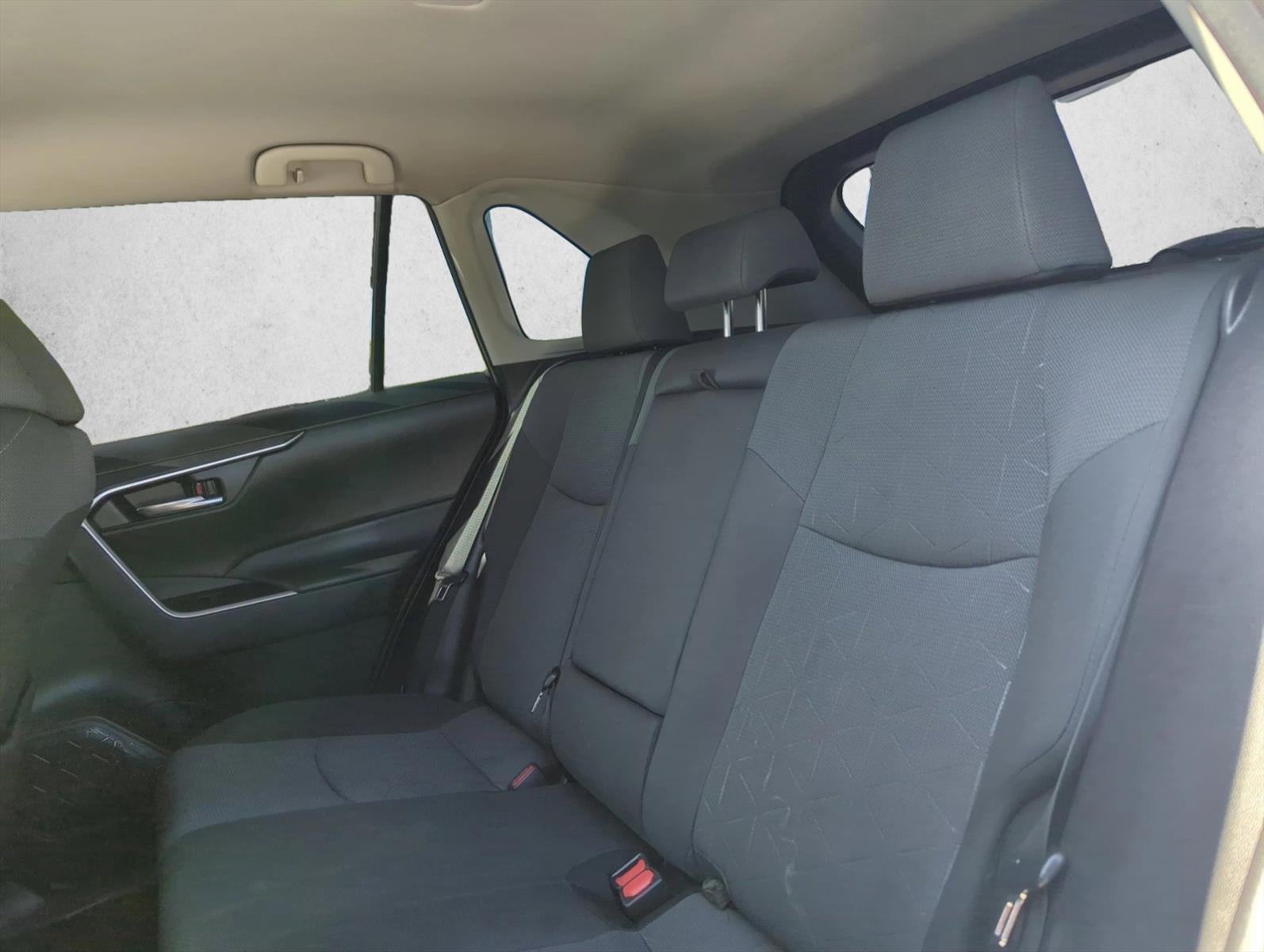 2022 Toyota RAV4 Hybrid XLE AWD (Natl)