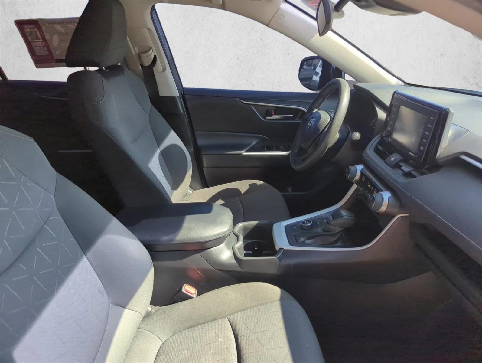 2022 Toyota RAV4 Hybrid XLE AWD (Natl)