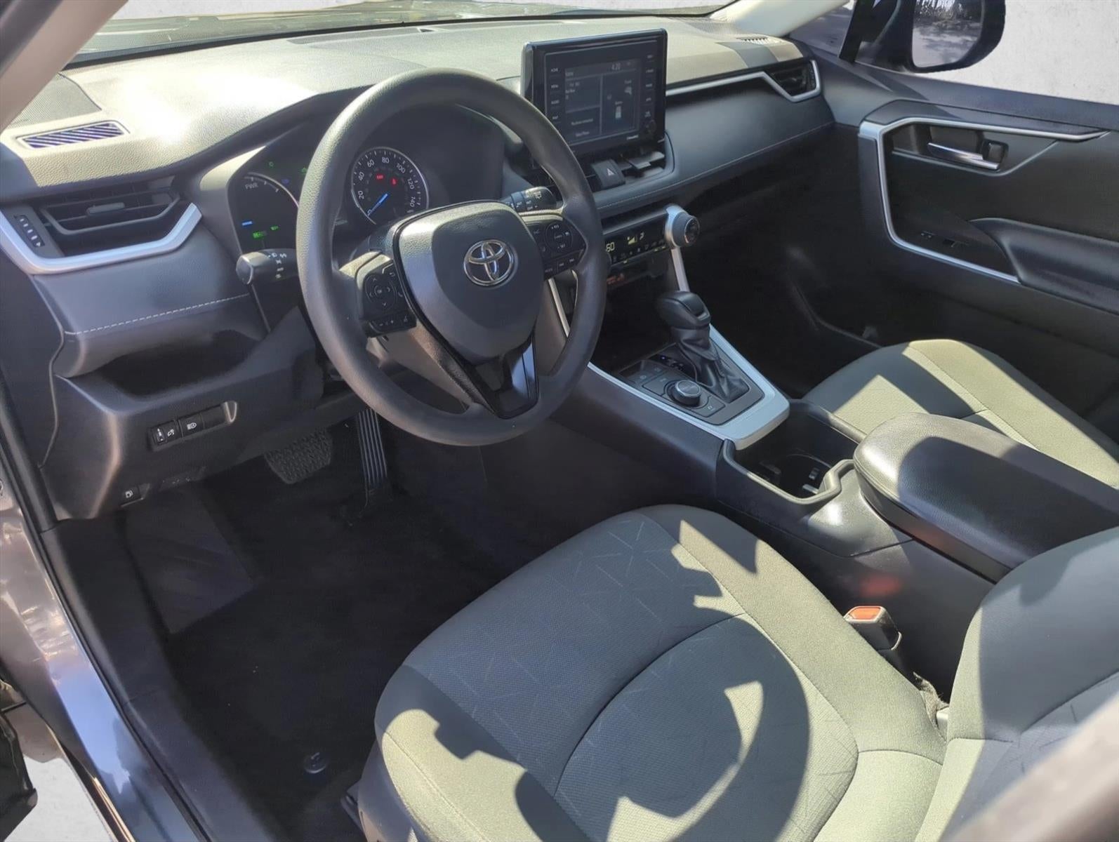 2022 Toyota RAV4 Hybrid XLE AWD (Natl)