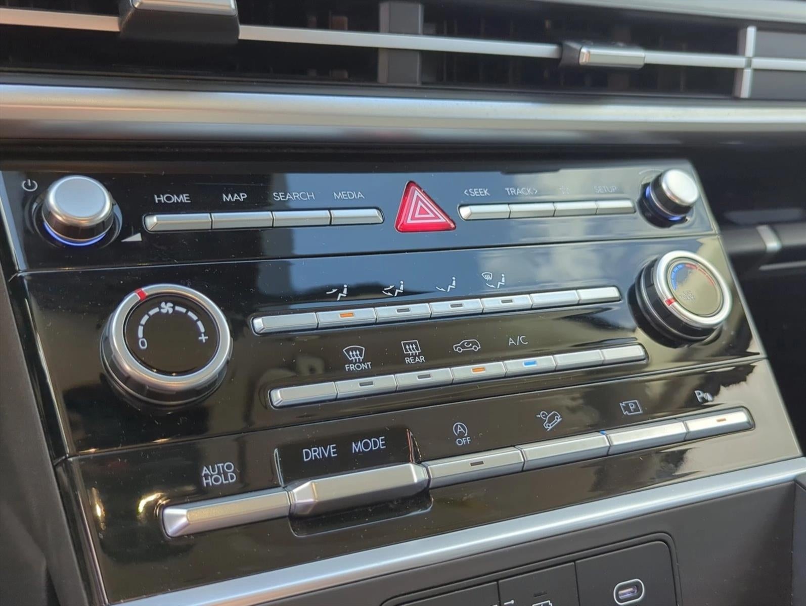 2024 Hyundai SANTA FE SE FWD