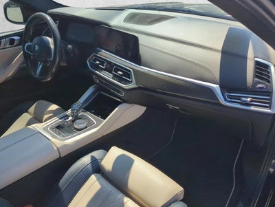 2021 BMW X6 M50i Sports Activity Coupe
