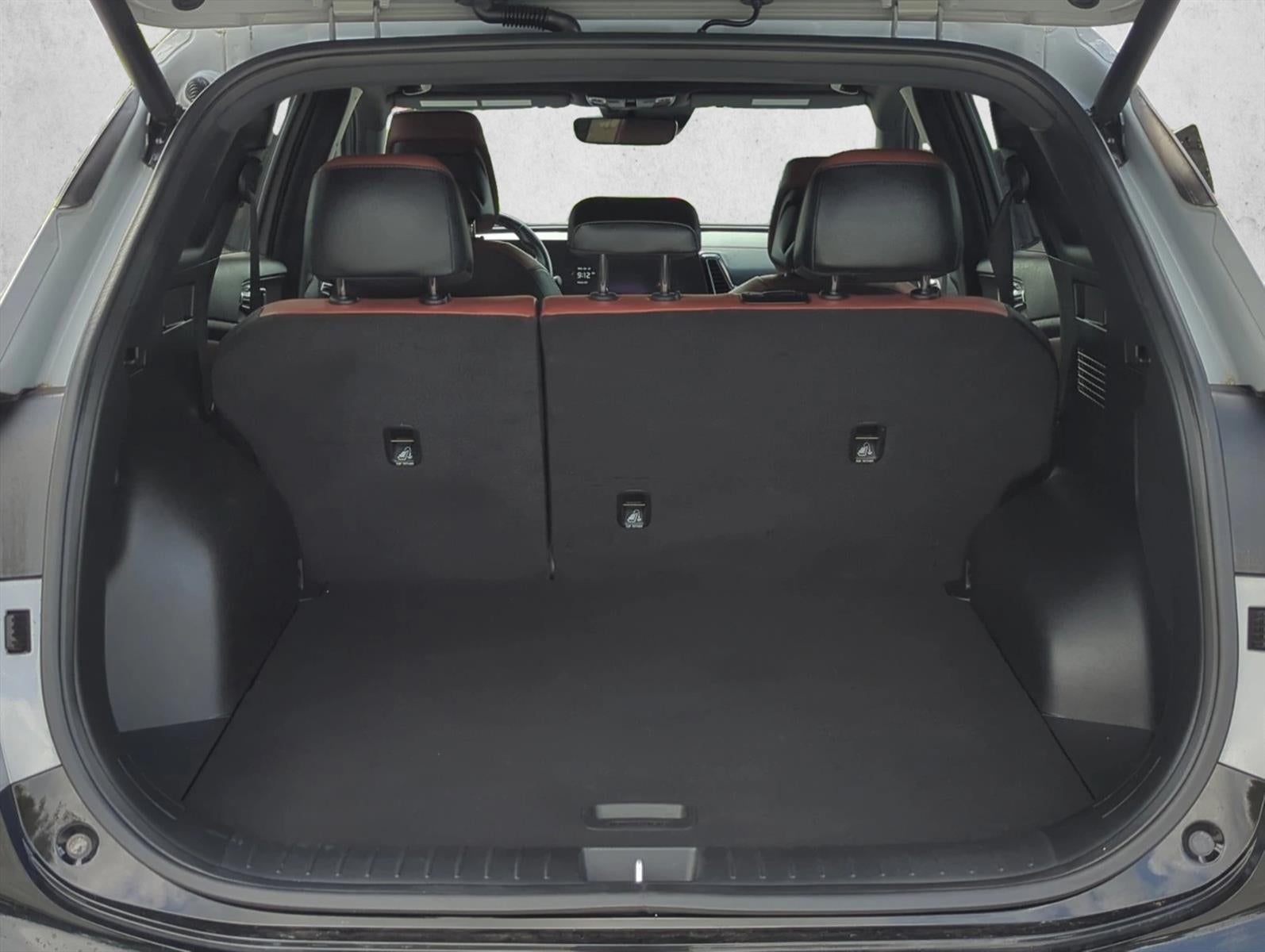 2025 Kia Sportage SX FWD