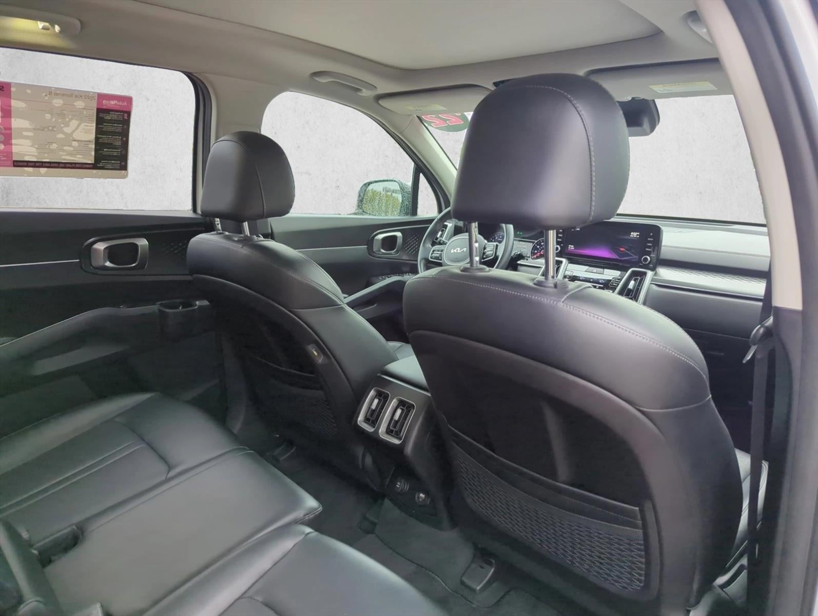 2022 Kia Sorento S FWD