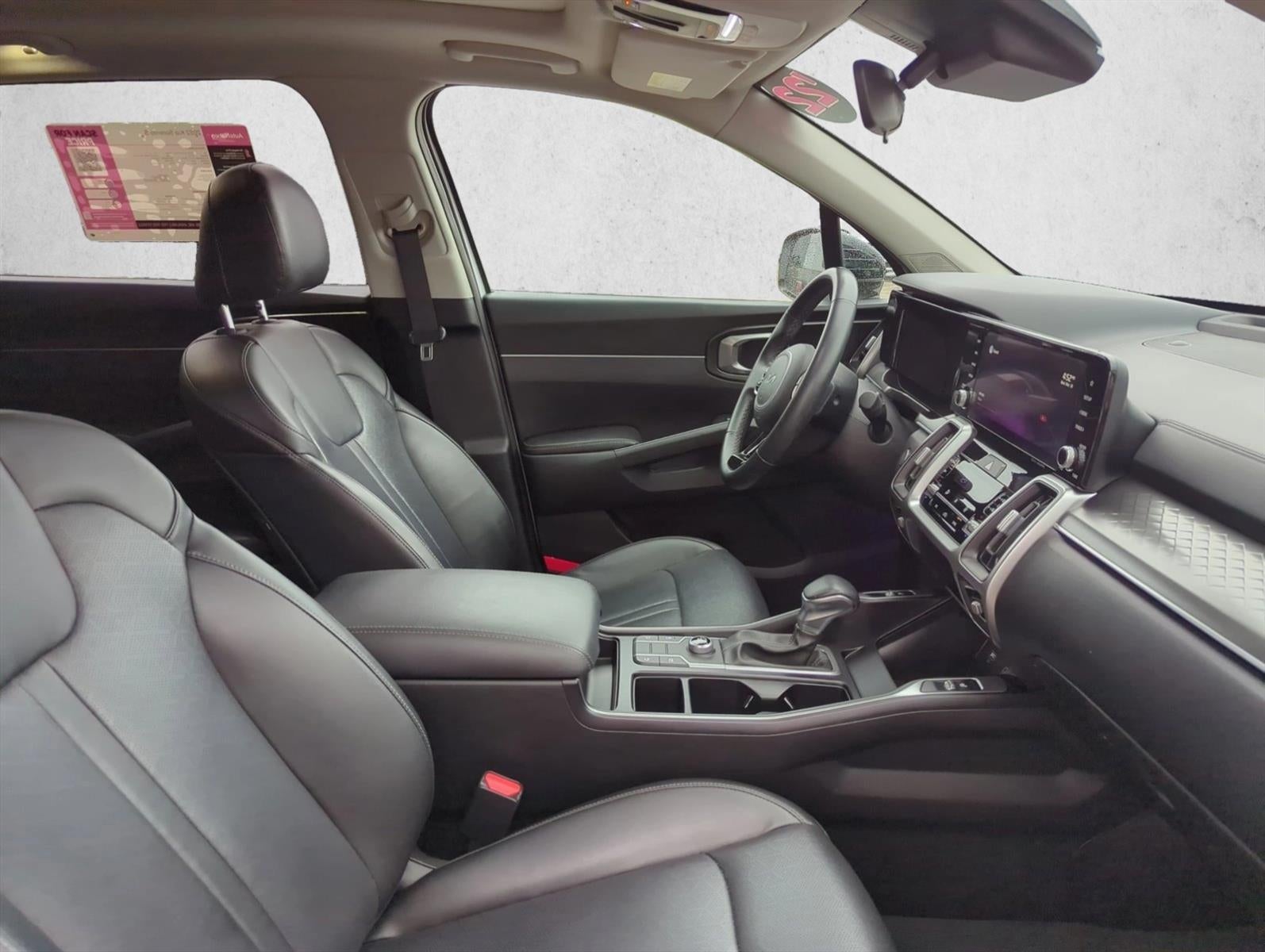 2022 Kia Sorento S FWD