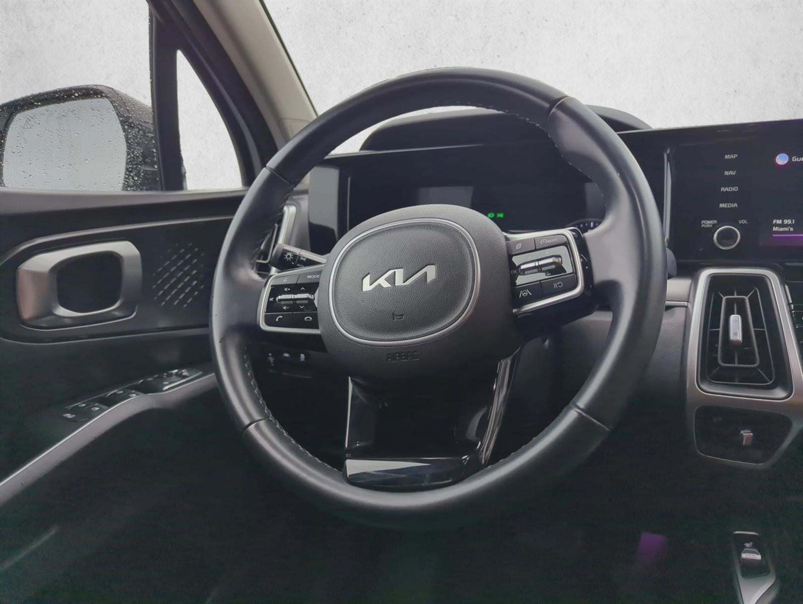 2022 Kia Sorento S FWD