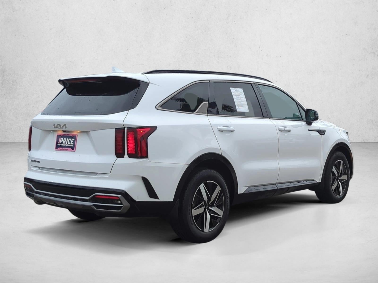 2022 Kia Sorento S FWD