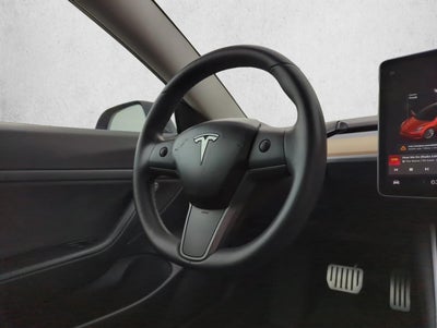 2020 Tesla Model 3 Standard Range RWD