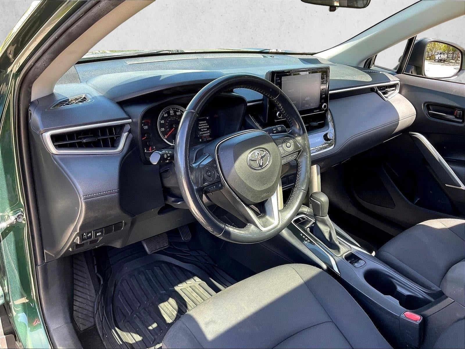 2022 Toyota Corolla Cross LE 2WD (Natl)