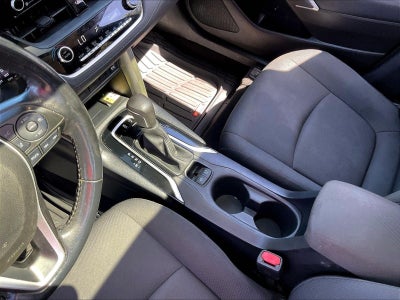 2022 Toyota Corolla Cross LE 2WD (Natl)