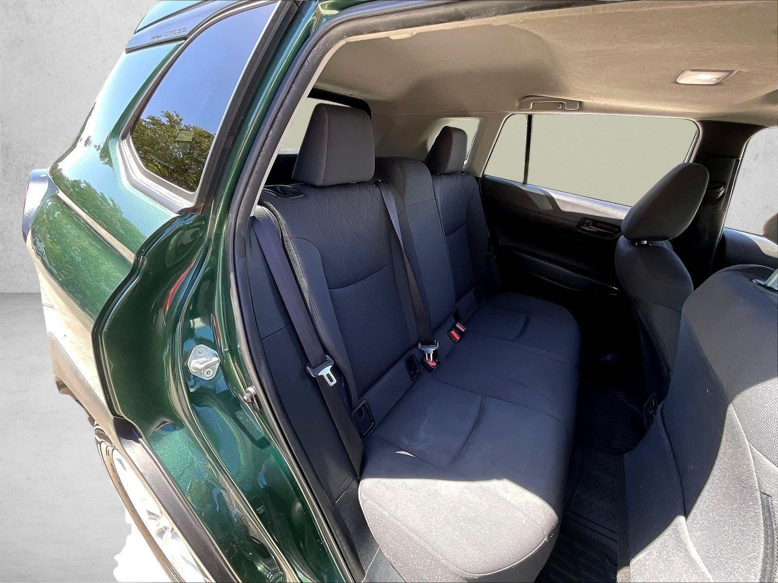 2022 Toyota Corolla Cross LE 2WD (Natl)