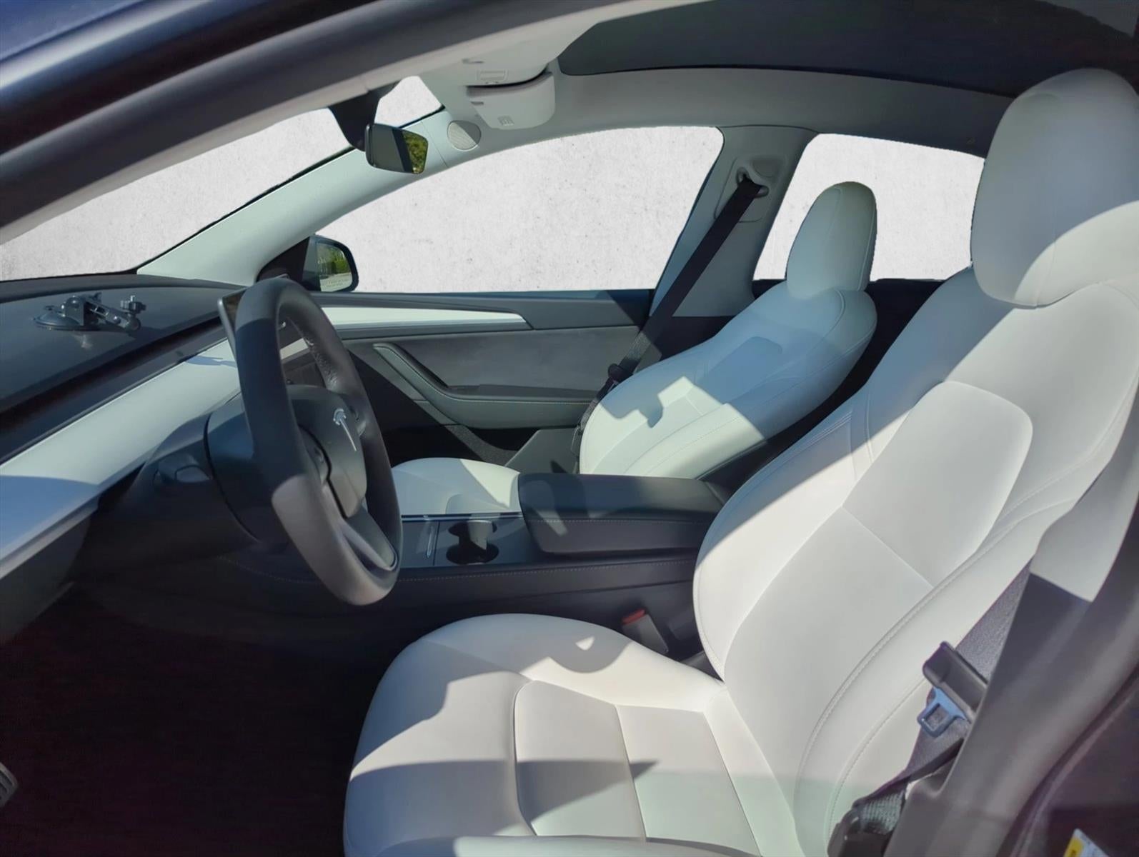 2025 Tesla Model Y Performance AWD *Ltd Avail*