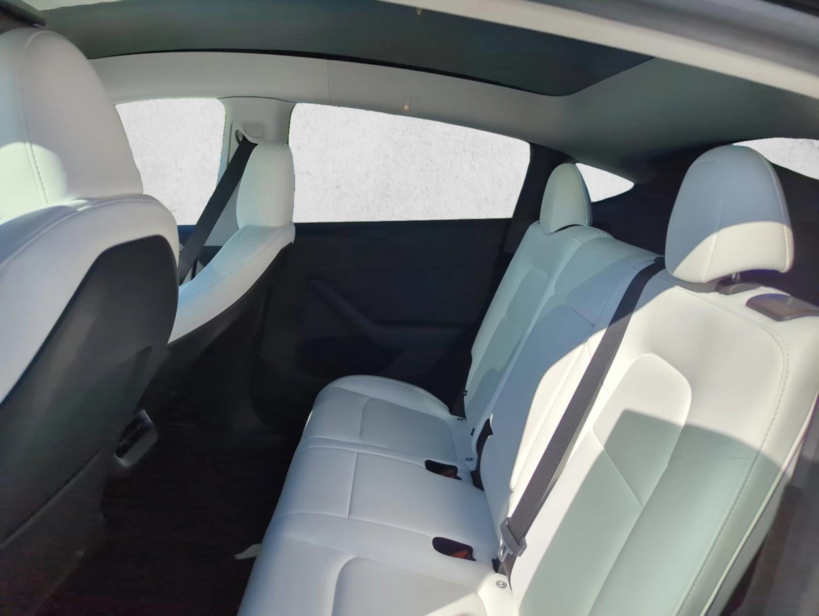 2025 Tesla Model Y Performance AWD *Ltd Avail*