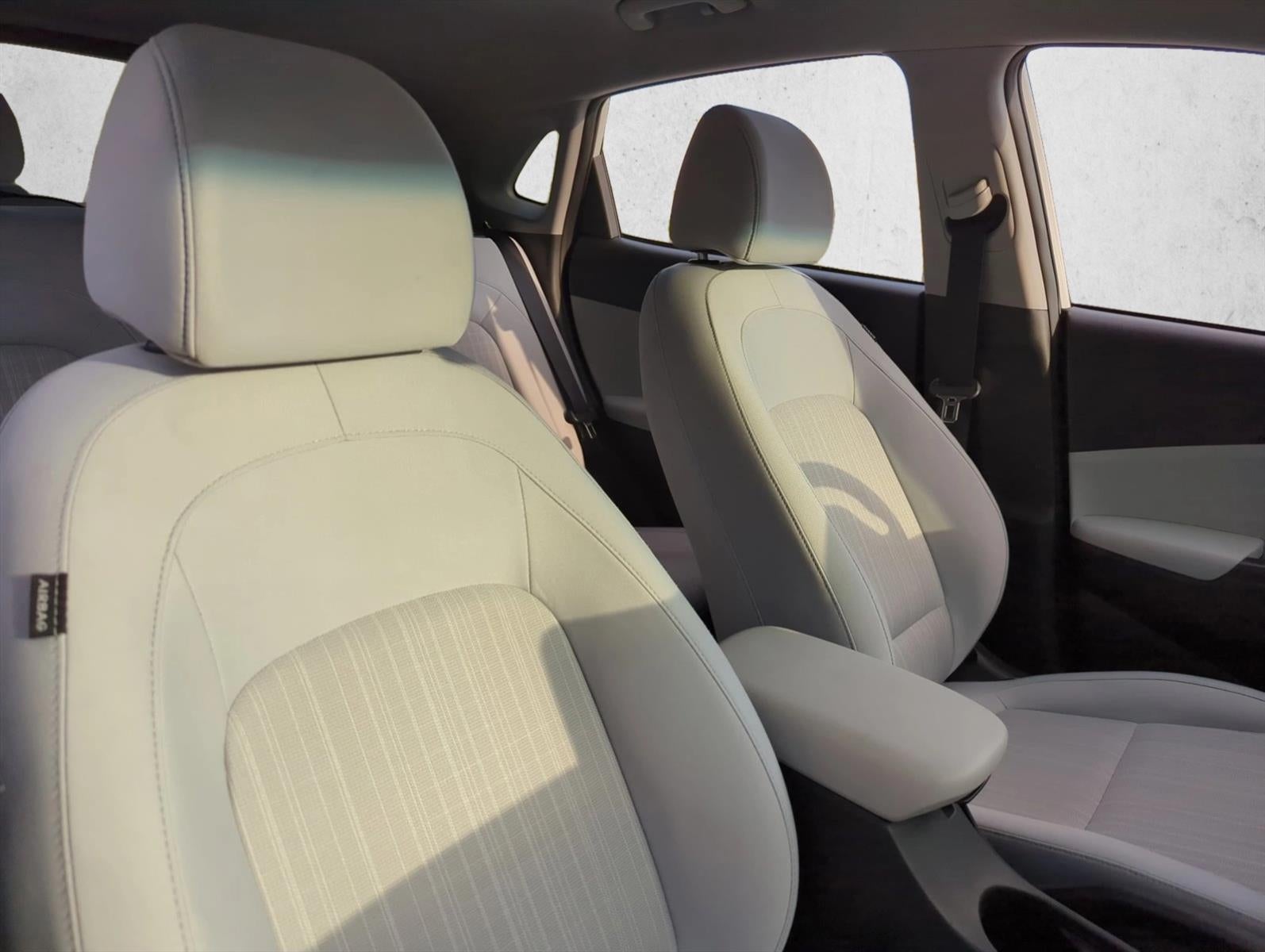 2023 Hyundai KONA SEL Auto FWD