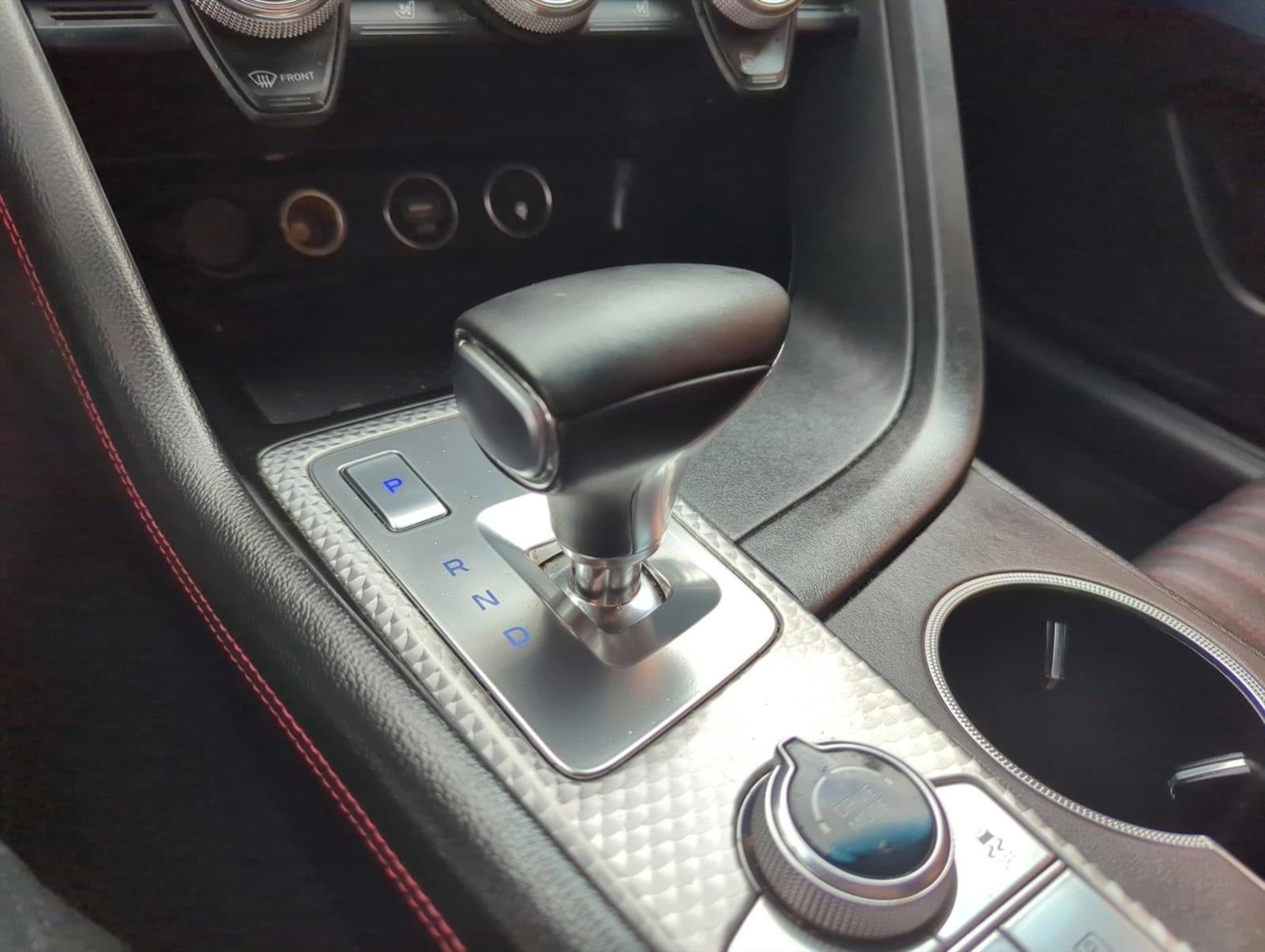 2023 Genesis G70 2.0T RWD
