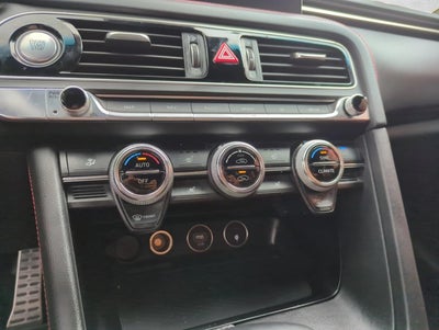 2023 Genesis G70 2.0T RWD