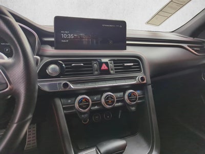 2023 Genesis G70 2.0T RWD
