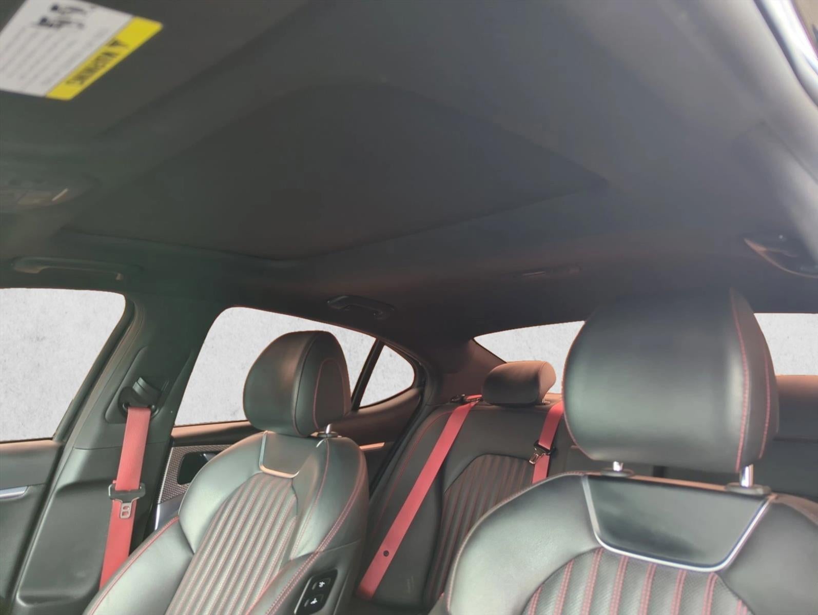 2023 Genesis G70 2.0T RWD