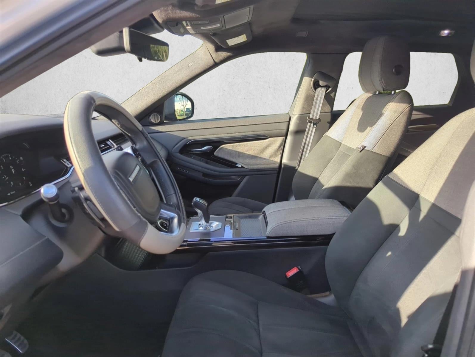 2020 Land Rover Range Rover Evoque P300 R-Dynamic HSE