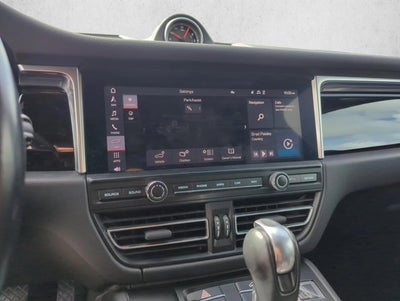 2021 Porsche Macan AWD