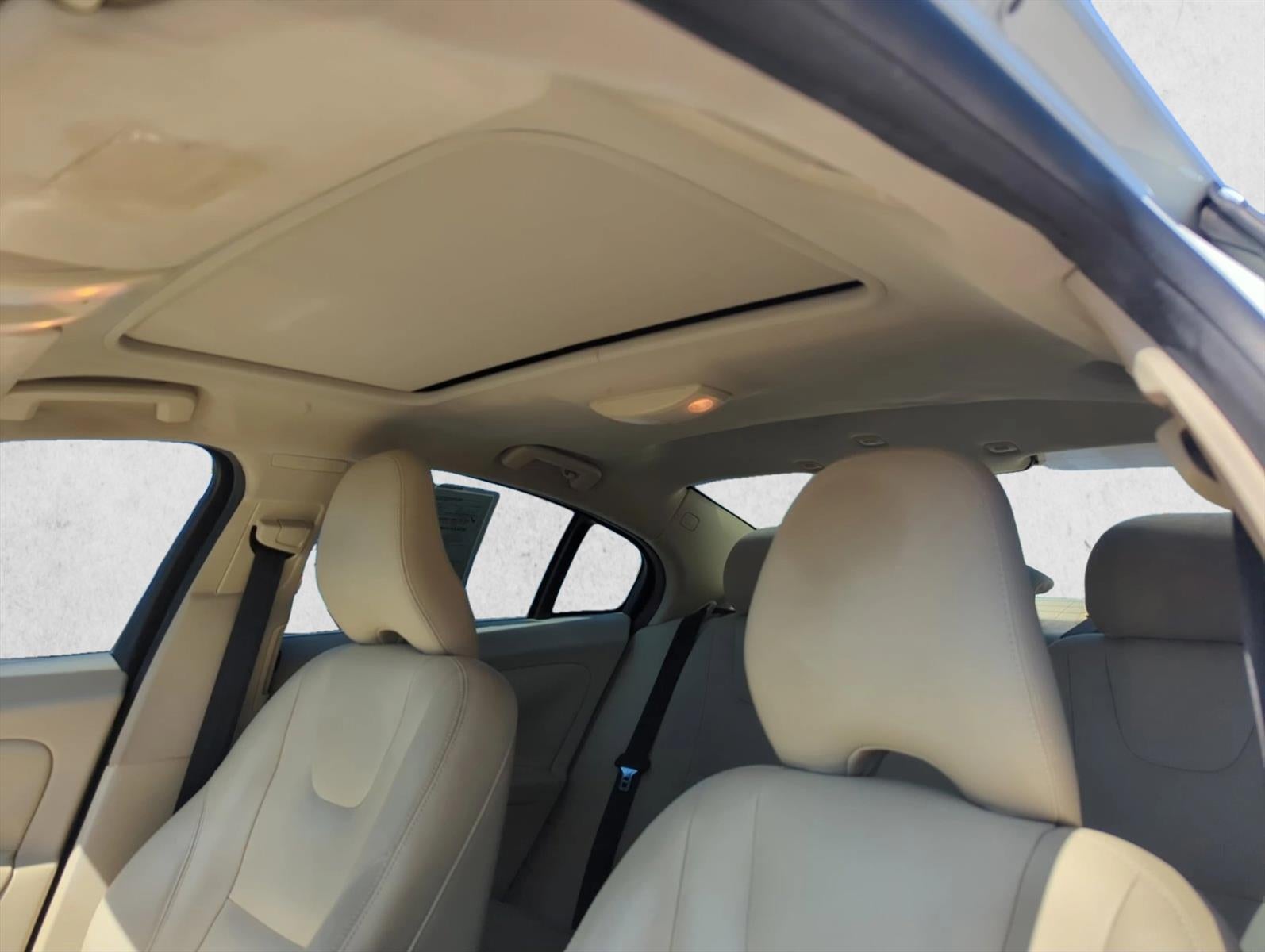 2015 Volvo S60 2015.5 4dr Sdn T5 Drive-E Premier FWD