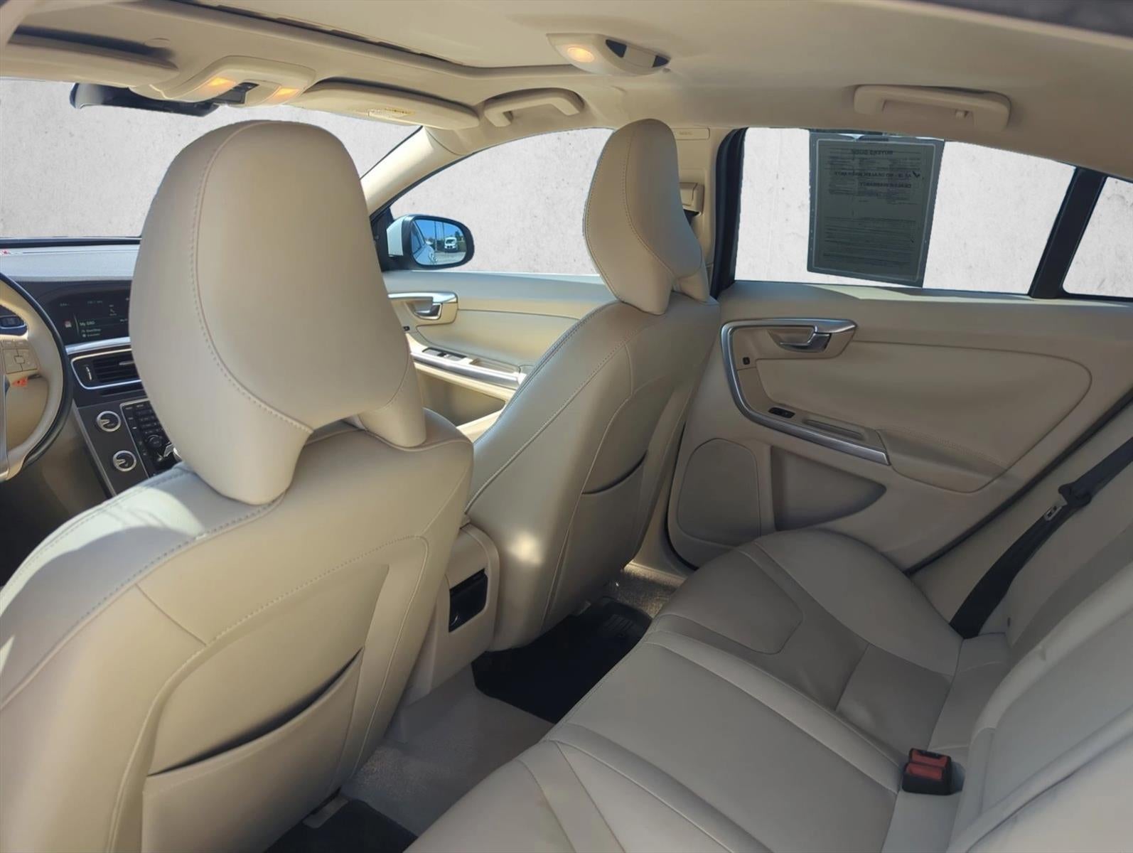 2015 Volvo S60 2015.5 4dr Sdn T5 Drive-E Premier FWD