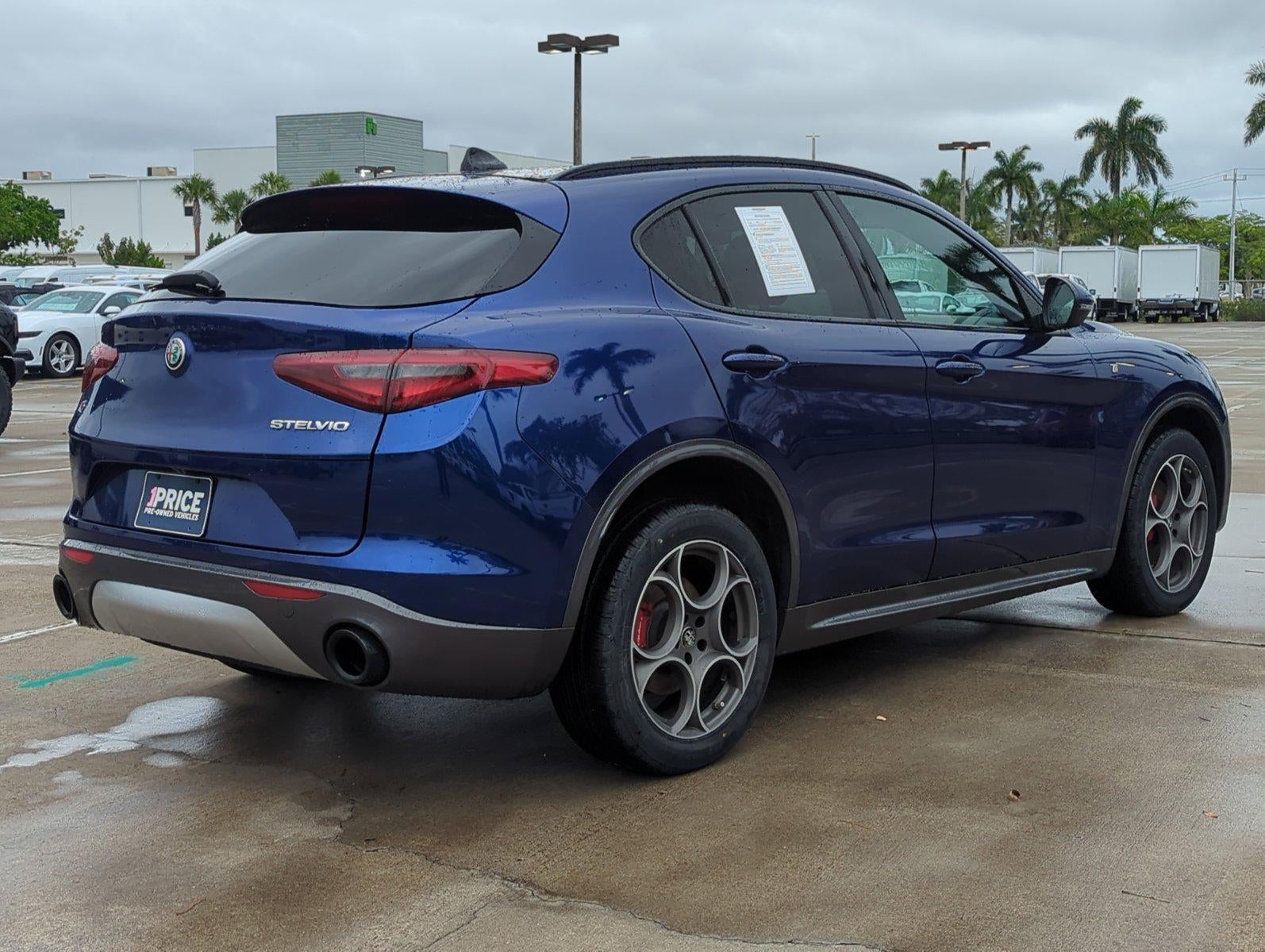 2022 Alfa Romeo Stelvio Ti AWD