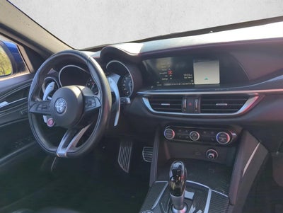 2019 Alfa Romeo Stelvio Quadrifoglio AWD