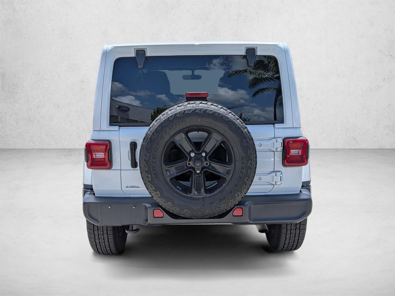 2021 Jeep Wrangler Unlimited Sahara Altitude 4x4