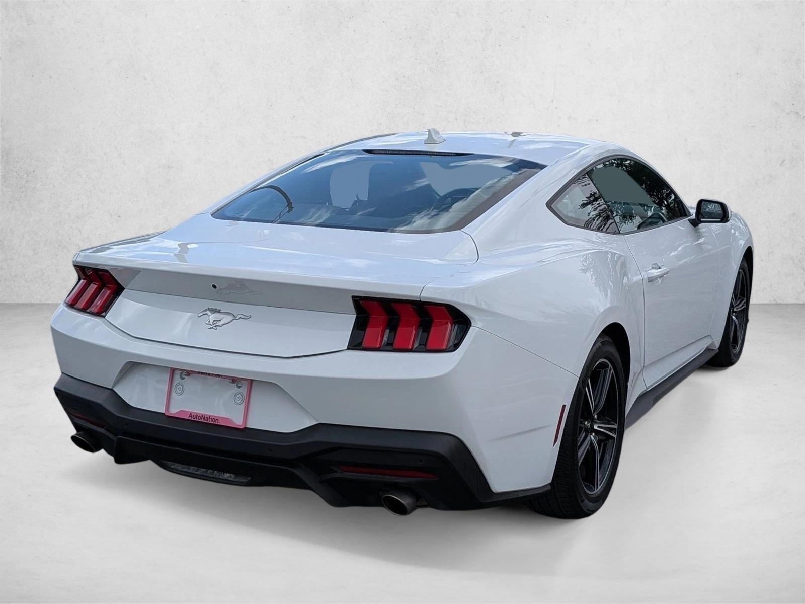 2024 Ford Mustang EcoBoost Fastback
