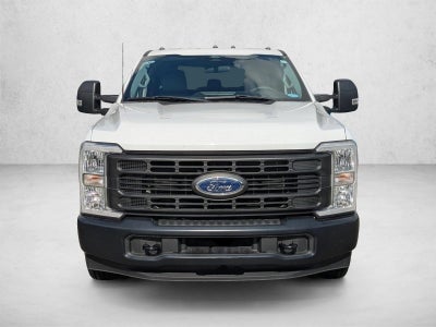 2024 Ford Super Duty F-350 DRW XL 2WD Crew Cab 179" WB 60" CA