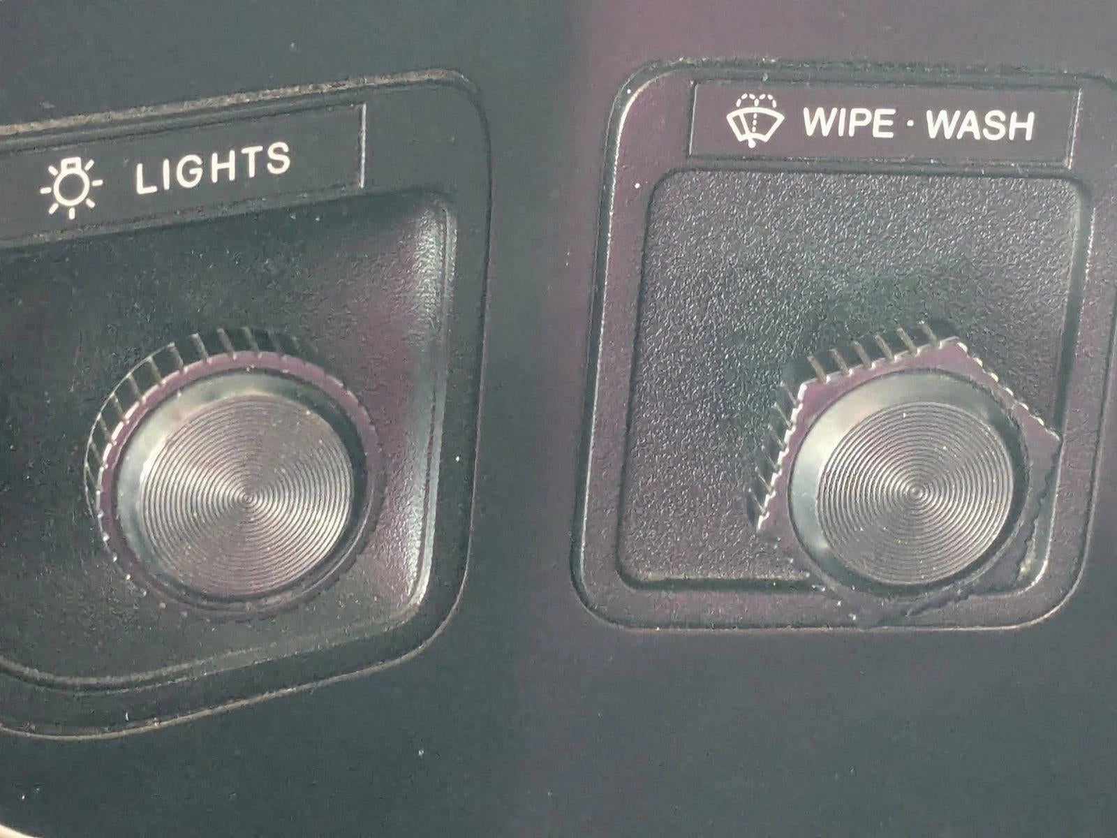 1990 Ford Bronco Base