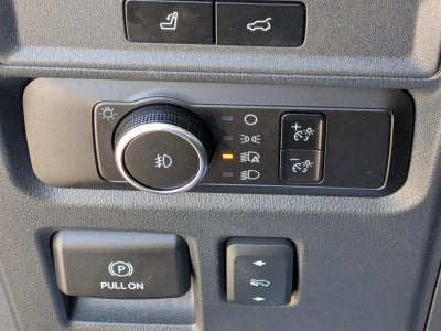 2023 Ford Expedition XLT 4x2
