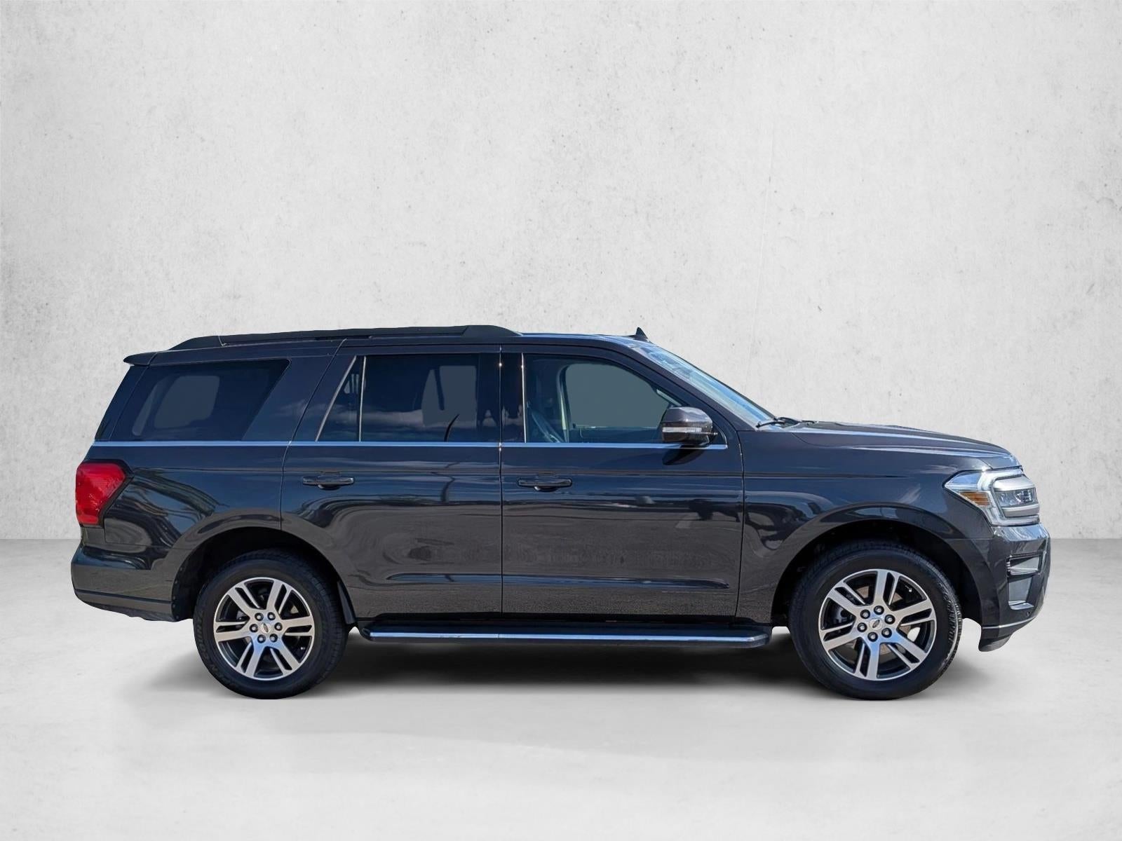 2023 Ford Expedition XLT 4x2