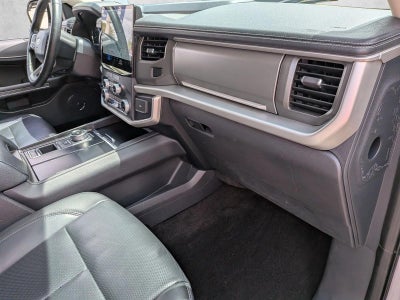 2023 Ford Expedition XLT 4x2