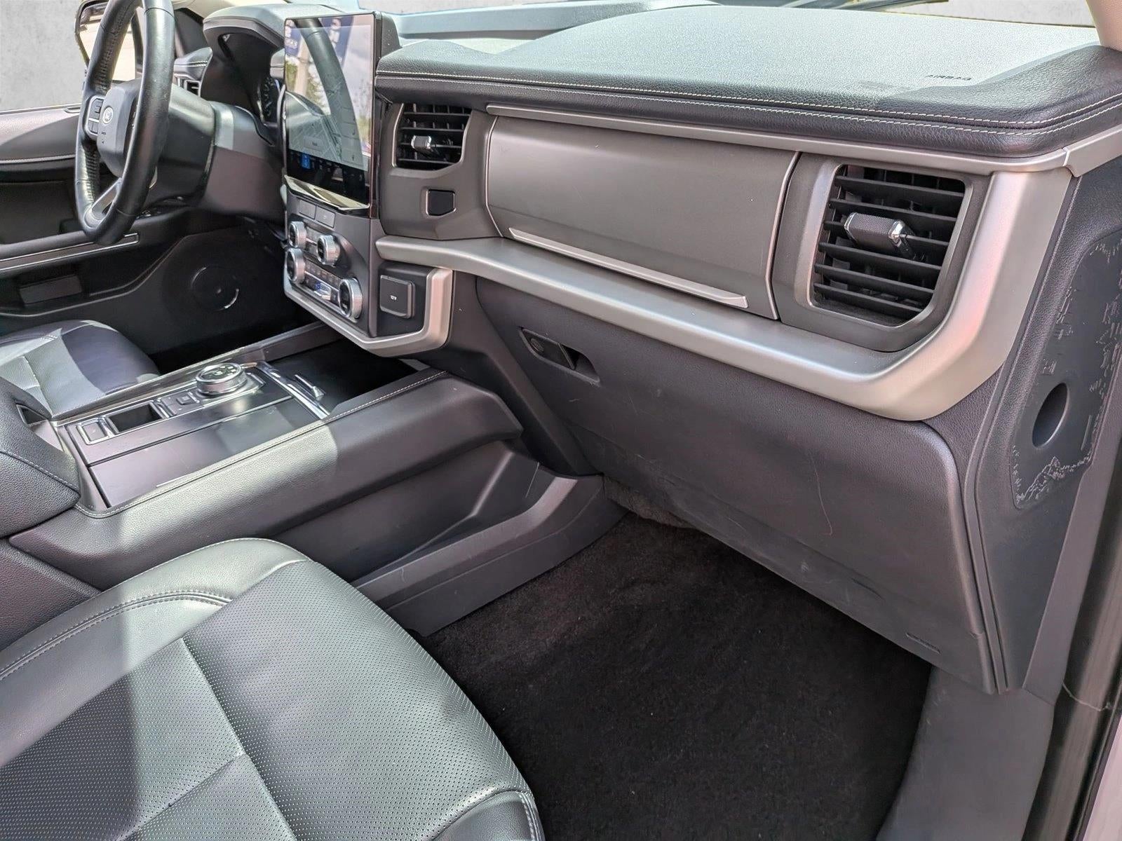 2023 Ford Expedition XLT 4x2