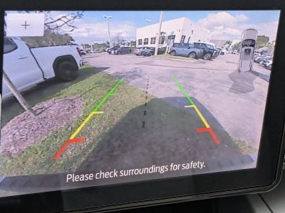 2023 Ford Explorer XLT RWD