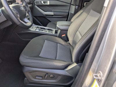 2023 Ford Explorer XLT RWD