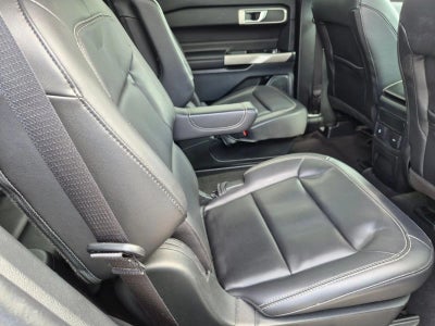 2023 Ford Explorer XLT RWD