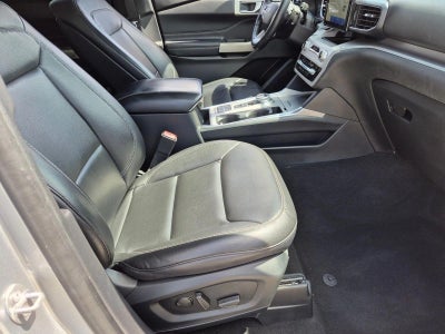 2020 Ford Explorer XLT RWD