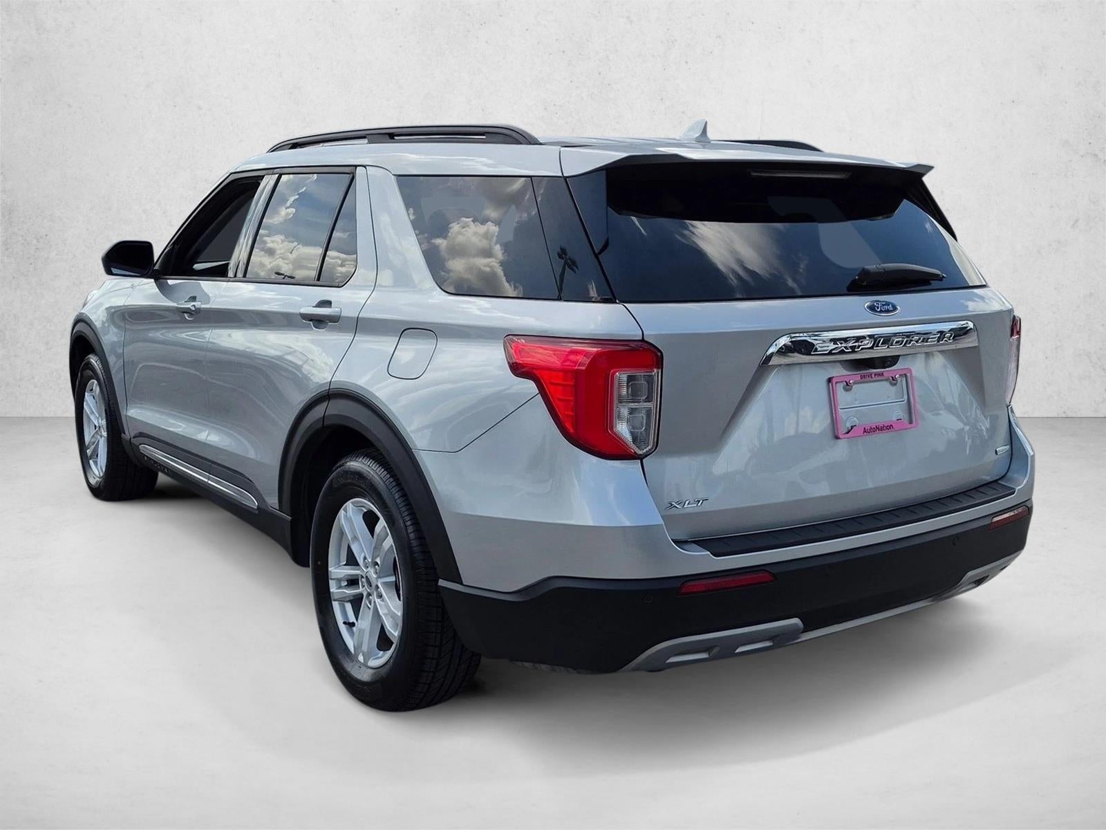 2020 Ford Explorer XLT RWD